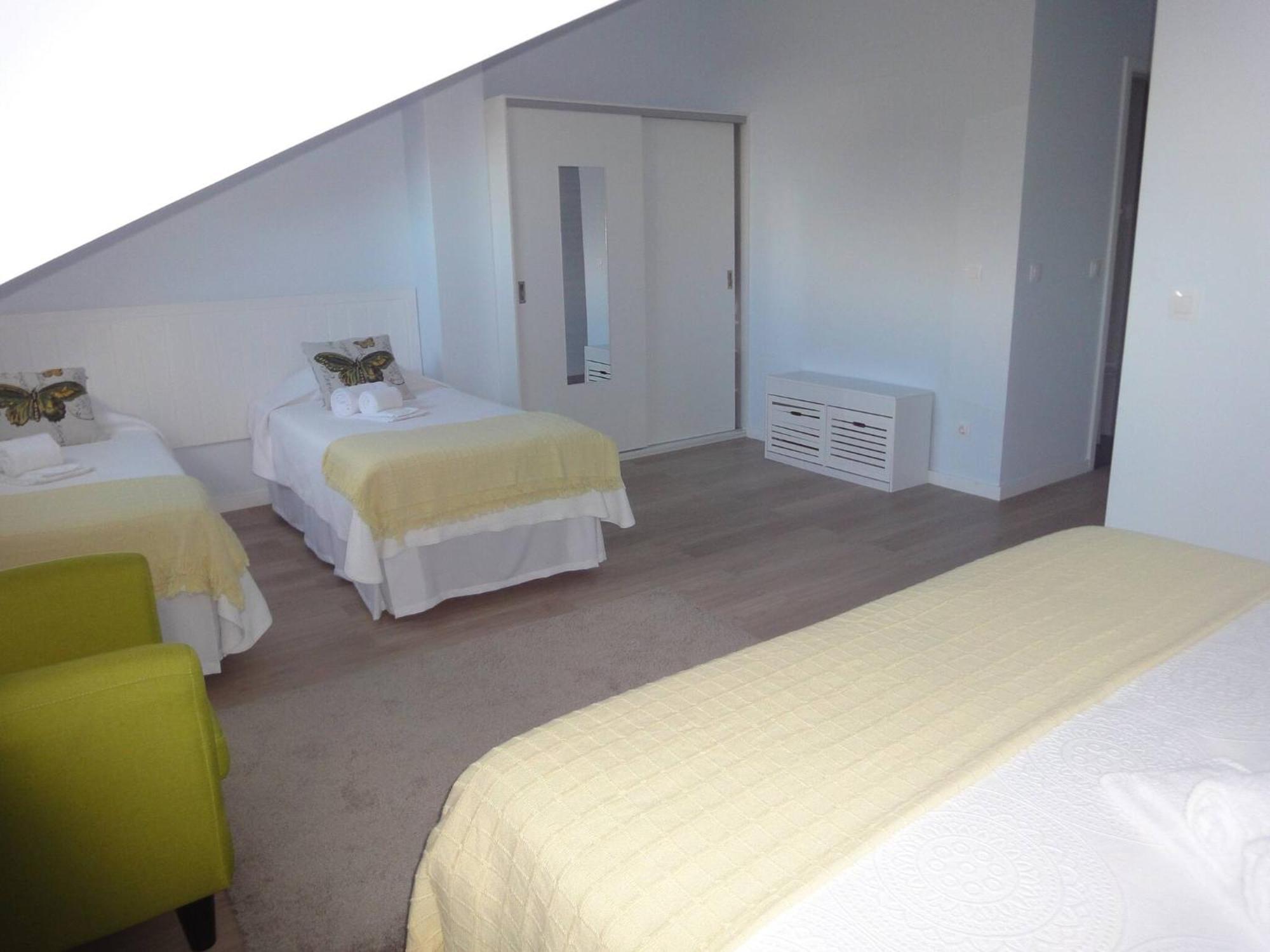 Apartamentos Almeida Garrett Ponta Delgada Eksteriør billede